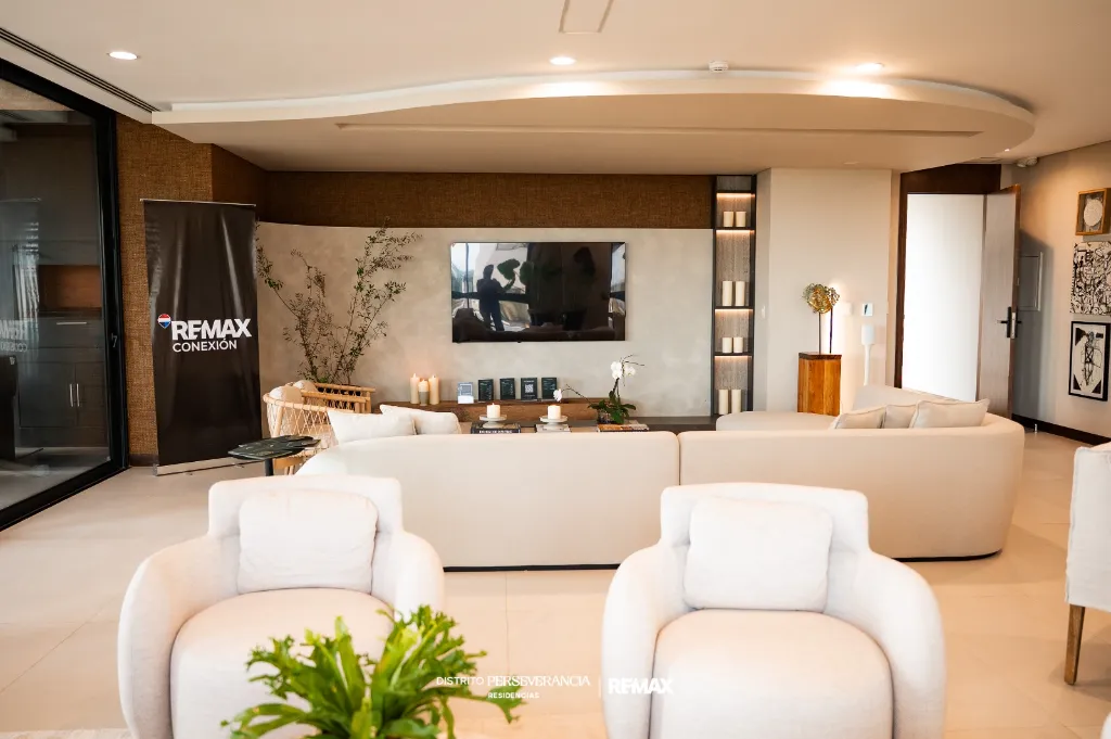 PHOTO-2026-02-28-22-54-20 3.webp