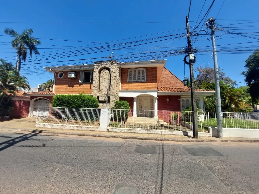 Casa en Villa Morra